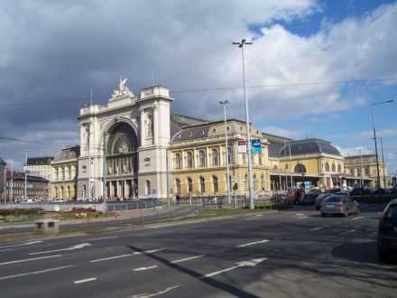 Keleti pu aparthotel hostal habitacion para grupos en Budapest