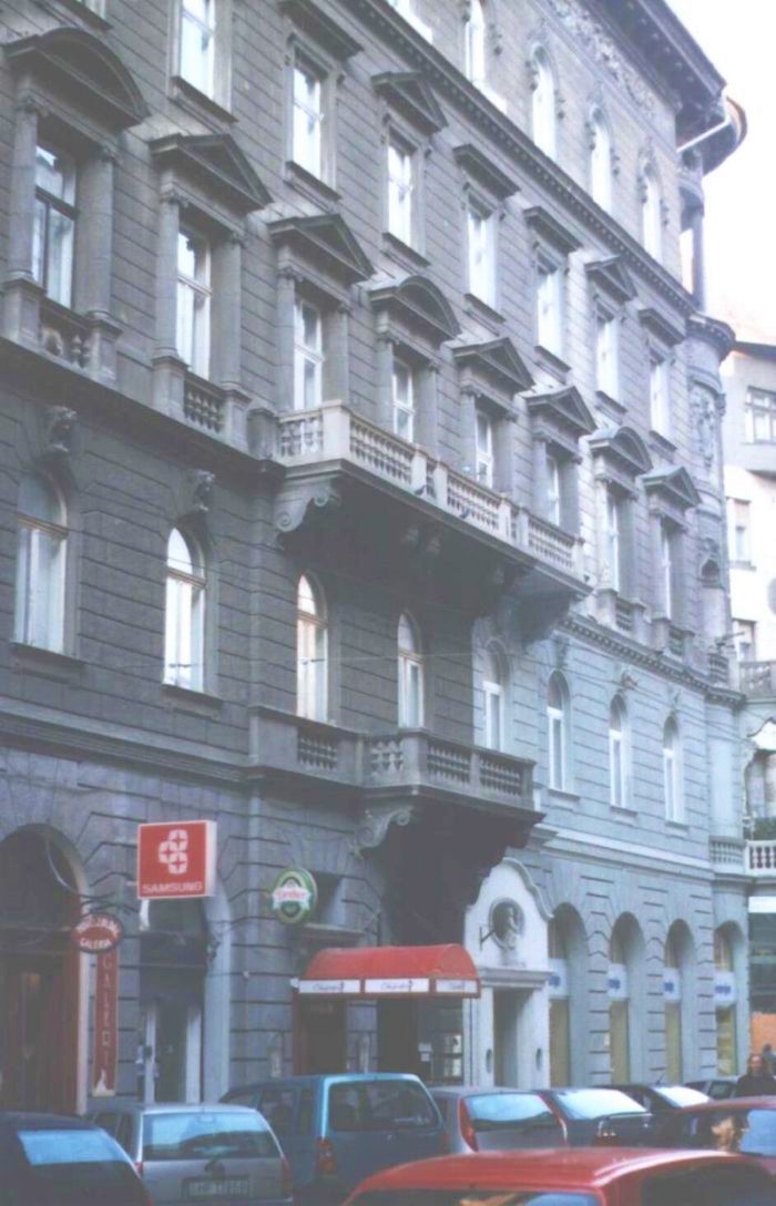 Dohfront_aparthotel_pension_ubytov�n�_pro_v�lety_�koln�_v_Budape�ti